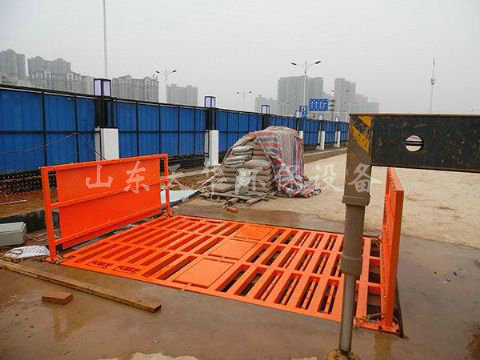 点击查看详细信息<br>标题：中铁城建集团第十项目部太原项目洗车机 阅读次数：2323