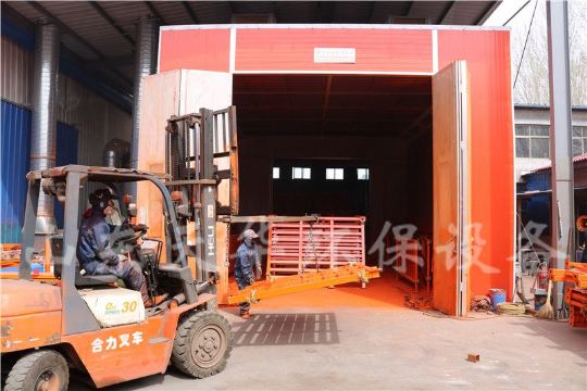 点击查看详细信息<br>标题：备货现场 阅读次数：1456